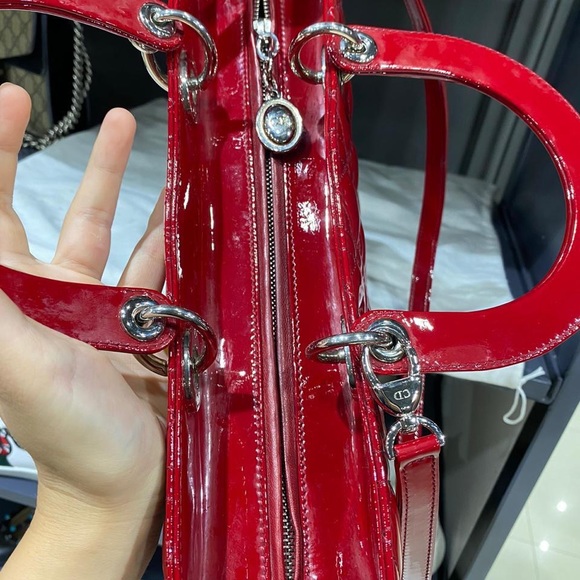 Large Lady Dior Red Patent leather - Picture 11 of 11